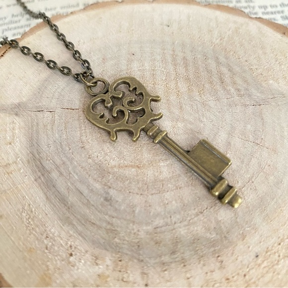 Hand Crafted Jewelry - Skeleton Key Pendant Necklace Bronze Vintage Style Handmade